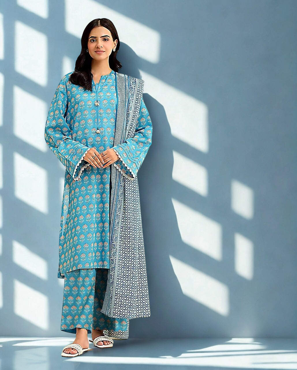 KAYSERIA-KHADDAR 3 PEICE SUIT WITH FREE HOME DELIVERY